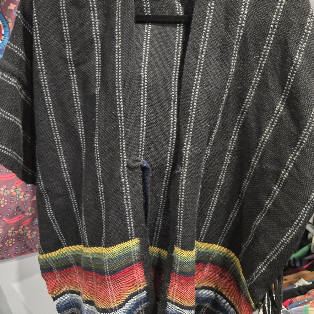 Raquel Allegra Poncho OS worn 2 times - Picture 4 of 13